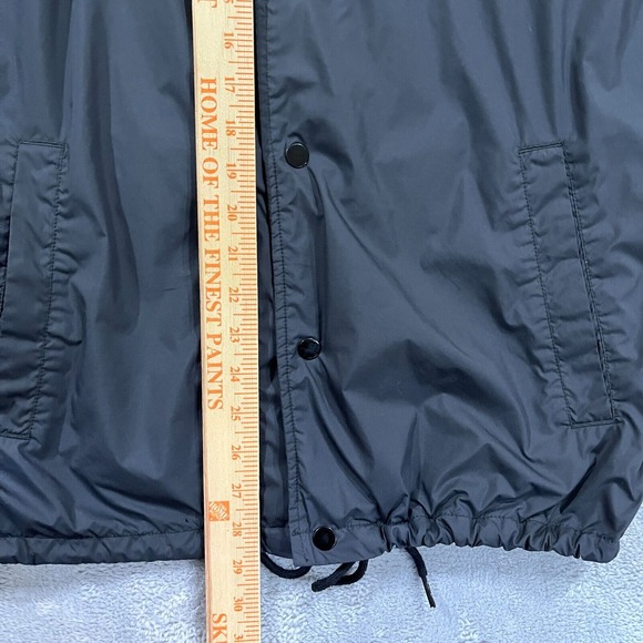 Nike SB Men's S‎ Shield Windbreaker Coaches Jacket Mesh Lined Snap Button - Picture 9 of 13